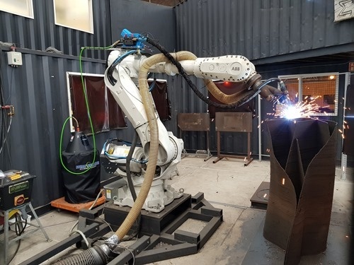 Some serious welding in progress Some serious welding in progress