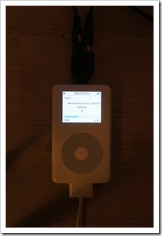 iPod Photo loading Horace and the Spiders iPod Photo loading Horace and the Spiders