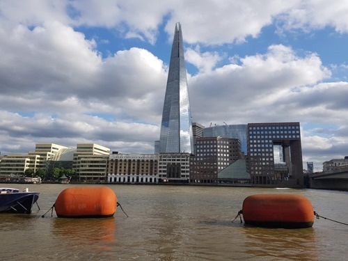 The Shard punctuating the skyline The Shard punctuating the skyline