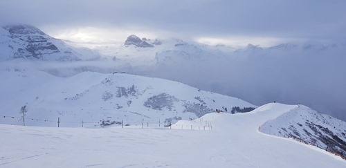 The piste from Lavey towards Hahnenmos in Adelboden on Saturday morning The piste from Lavey towards Hahnenmos in Adelboden on Saturday morning
