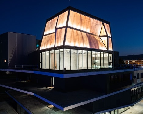 NEST by night NEST by night