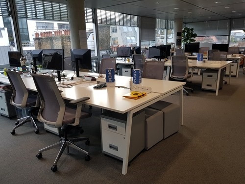 All quiet on the 4th floor All quiet on the 4th floor