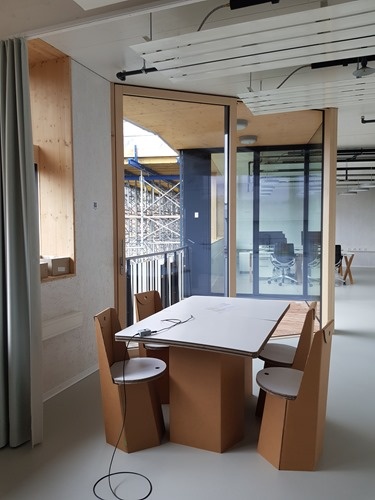 Glazing and workstations Glazing and workstations