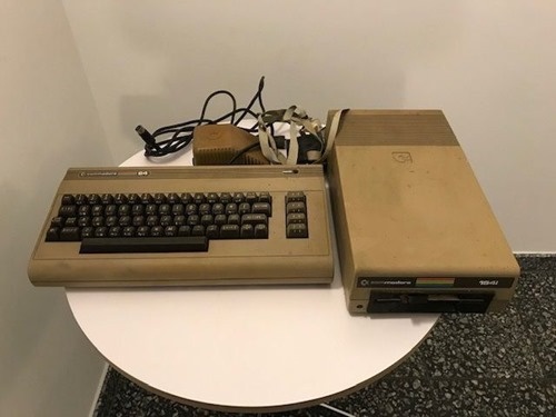 Recent breadbin C64 auction Recent breadbin C64 auction