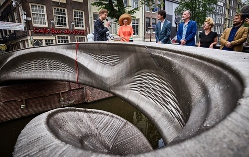 Nederland, Amterdam, 15/07/2021,
<p>Queen Maxima opens the 3D-printed MX3D Bridge.</p>
<p>foto Jan de Groen Nederland, Amterdam, 15/07/2021,</p>
<p>Queen Maxima opens the 3D-printed MX3D Bridge.</p>
<p>foto Jan de Groen