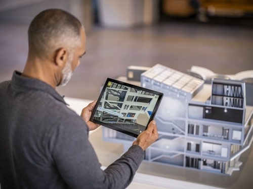 Augmented reality overlay of sensor data Augmented reality overlay of sensor data