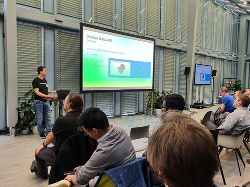 Adam talking about the Fusion Data API Adam talking about the Fusion Data API
