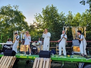 Zeph's band Zeph's band
