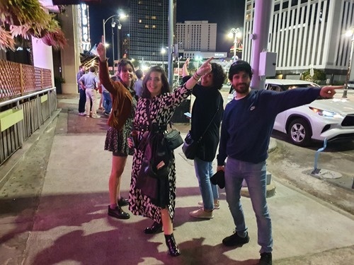 Which way to the hotel Which way to the hotel