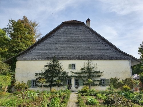 A farmhouse A farmhouse
