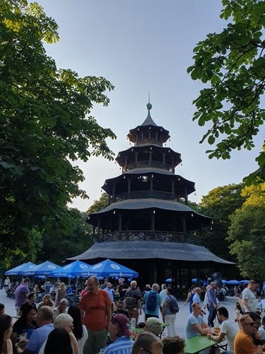 The band playing in the Chinese Tower The band playing in the Chinese Tower