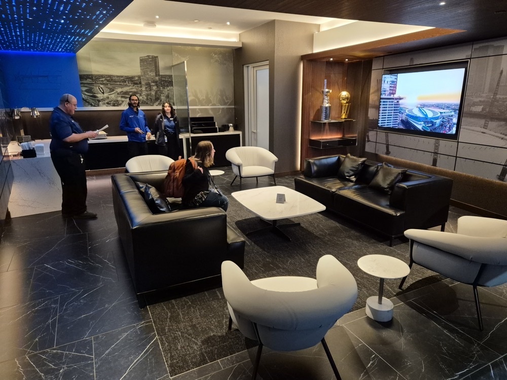 Visiting a suite Visiting a suite