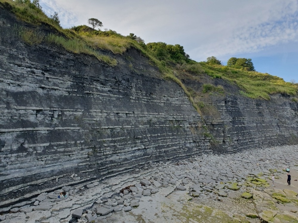 Jurassic cliffs Jurassic cliffs