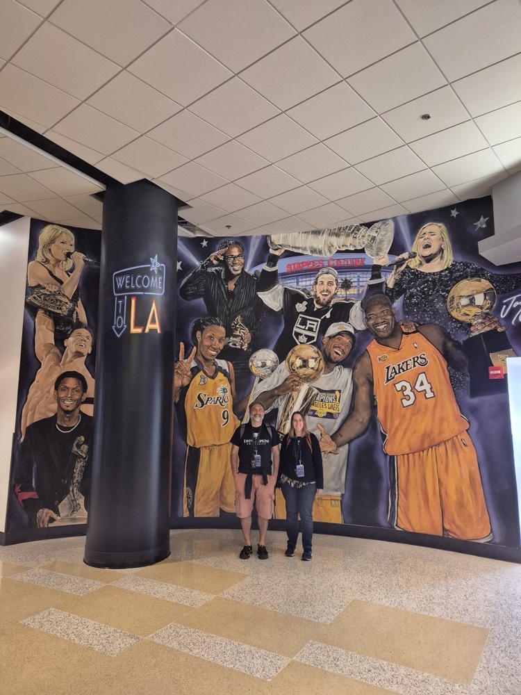 Kean and Dagmara touring Crypto dot com Arena Kean and Dagmara touring Crypto dot com Arena