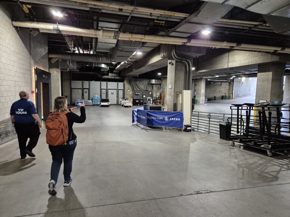 Heading to a tunnel suite Heading to a tunnel suite