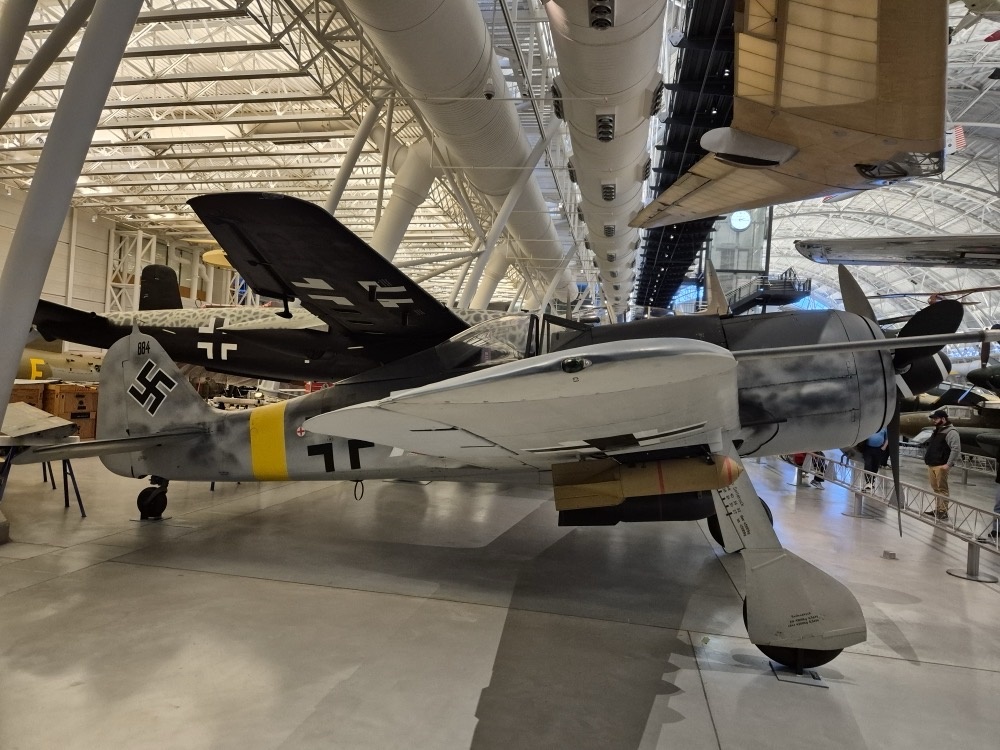 Another WW2 plane Another WW2 plane