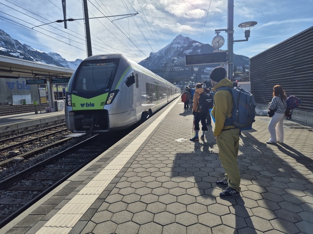 The train in Frutigen The train in Frutigen