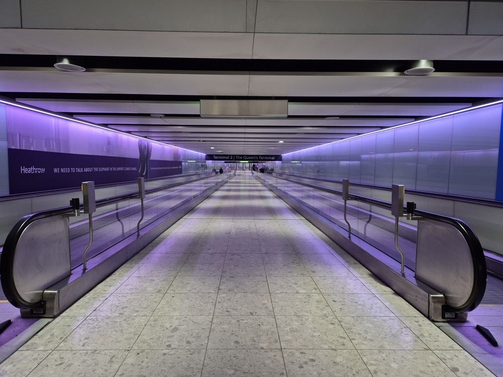 Terminal 2 Terminal 2
