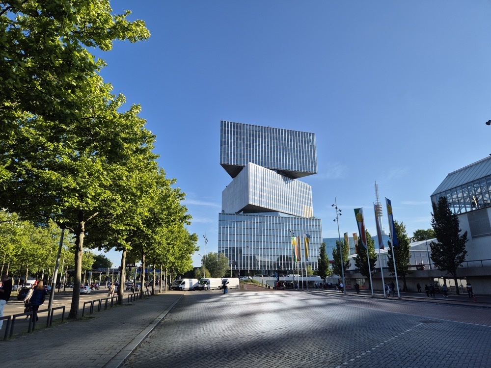 Arriving off the bus Arriving off the bus